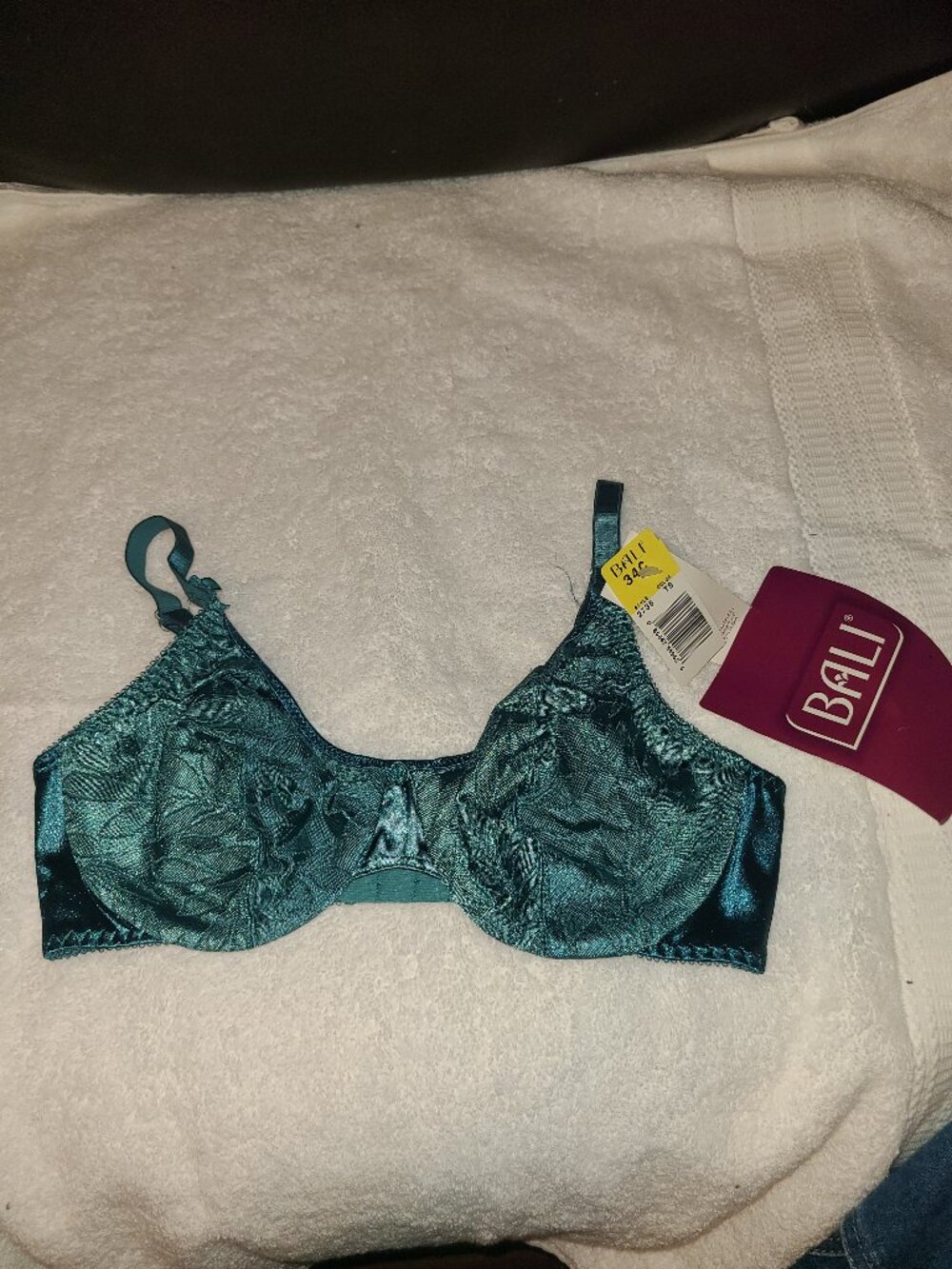 VTG NWT Bali 2735 Second Skin Underwire Bra 34C Green RARE 1990's